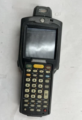 MOTOROLA MC3090 MOBILE COMPUTER BARCODE SCANNER - Image 1 of 2
