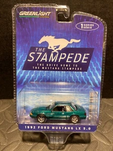 1/64 GREENLIGHT THE STAMPEDE 1992 FORD MUSTANG LX 5.0 TEAL - Picture 1 of 2