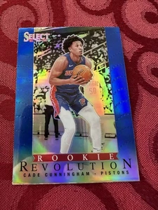 2021-22 SELECT ROOKIE REVOLUTION BLUE PRIZM #25 CADE CUNNINGHAM RC KOLBEN - Bild 1 von 2