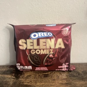 Selena Gomez Oreos Edizione Limitata Cioccolato Cannella Horchata Biscotti 10,68 oz - Foto 1 di 2