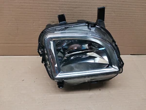 Phare antibrouillard Gauche conducteur VOLKSWAGEN GOLF 6 09 a 12 89207155 - Picture 1 of 5