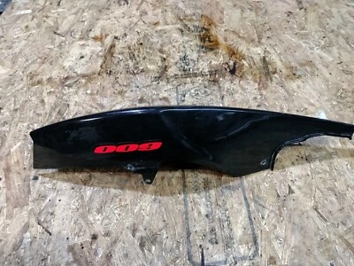 2006-2007 铃木 GSXR 600 GSXR 750 原始设备制造商左侧尾部公平无灯 — 第 1/4 张图片