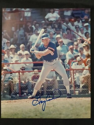 GARY CARTER SIGNED 8x10 PHOTO NEW YORK METS - Image 1 of 2