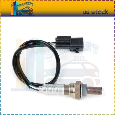 For 1997-1999 Mitsubishi 3000GT 3.0L O2 Oxygen 02 Sensor Downstream Under - Image 1 of 4