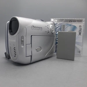Canon DC100 Handheld DVD-RW Camcorder Silver Tested - Picture 1 of 10