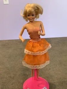 Vintage Skipper 1966? Puppe BLONDE Twist 'n Turn biegende Beine mit Outfit - Bild 1 von 5