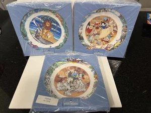 Disney’s Wedgwood Bone China Sammlerteller - 3 Stück - Bild 1 von 14