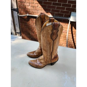 Vintage Justin Women Boots SZ 7.5 EEL Skin Tan Brown Beige  Heeled - Picture 1 of 12