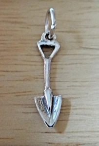 Sterling Silver 23x6mm 3D Garden Shovel Spade Tool Charm! - Picture 1 of 3