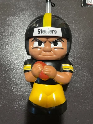 Pittsburgh Steelers Teenymates Big Sip Tumbler boneco jogador NFL garrafa 16 oz - Imagem 1 de 4