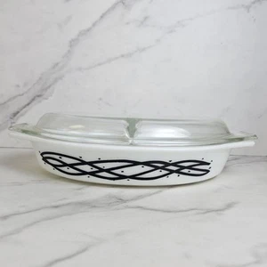 Vintage Pyrex Barbed Wire Oval Divided Casserole Dish with Lid - Picture 1 of 6