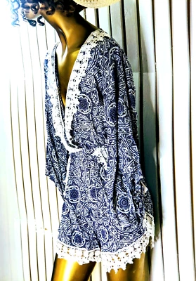 AGACI Mujer Mameluco Pantalones Cortos Kimono Manga Patrón Boho Azul Blanco Borde Mediano Nuevo con Etiquetas Foto 1 de 4