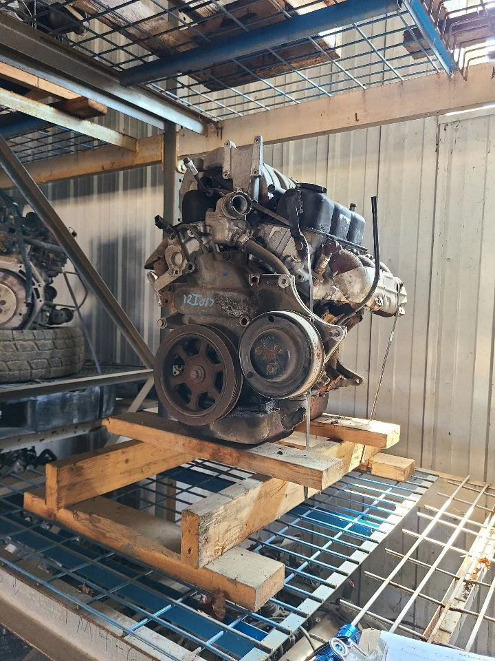 Motor 6-230 3,8 L VIN L octavo dígito compatible con caravana 98 668726 Foto 1 de 1