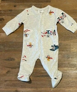Baby size 000 zip Disney Mickey Mouse Christmas Coverall romper NEW FP 2474 - Bild 1 von 9