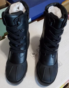 Madden Girl Women's Bubbles Lace Up Lug Sole Duck Booties Black Size 7.5 M 1C - Picture 1 of 4