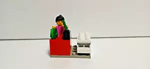 LEGO VINTAGE SET 2885 ICE CREAM SELLER UNBOXED WITHOUT INSTRUCTIONS - Picture 1 of 8