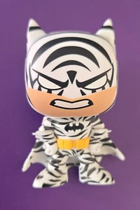 Funko Mystery Minis Black White Stripe Zebra 3" Batman DC Vinyl Figure - Picture 1 of 5