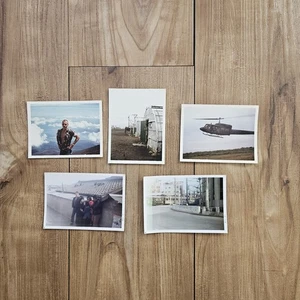 VINTAGSET 1980'S USMC MARINE AMERICAN MAN OFF DUTY PHOTOS IN KOREA & JAPAN - Picture 1 of 7