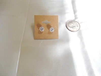 Dogeared 1.25 c.t.tw. Aretes de plata de ley 925 con circonitas cúbicas A1060 $42 Foto 1 de 4