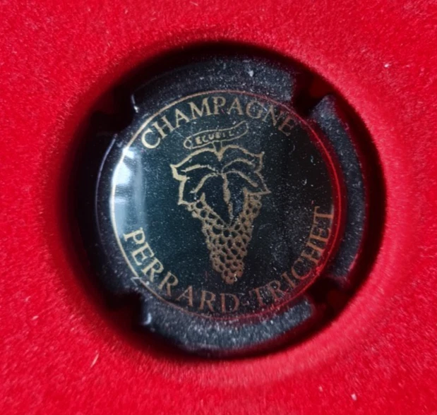 capsule champagne PERRARD TRICHET n° 3 vert et or - Photo 1/1
