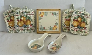 Abbondanza di sottopiumino con cornice in legno (Corelle) di CORNING, scaldapentole e poggia cucchiaio - Foto 1 di 14