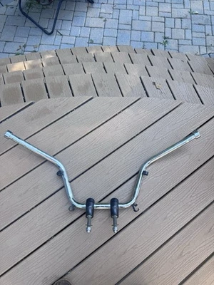 Manillar Yamaha VSTAR 1100 XVs con pesos finales. Buen estado ver fotos Foto 1 de 2