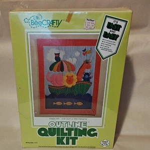 New Bee Crafty Outline Quilting Kit Happy Ark 36 x 45 Crib Quilt \ Wall Hanging - Picture 1 of 13