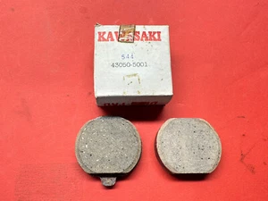 PASTILLAS DE FRENO DELANTERAS KAWASAKI KZ900 KZ650 KH400 KH500 KZ750 KZ1000 NUEVAS 43050-5001 - Imagen 1 de 2