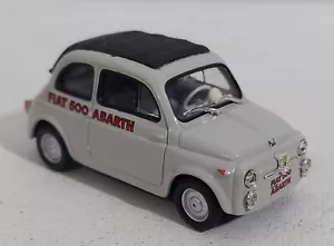 84520 UNIVERSAL HOBBIES 1/43 - FIAT 500 Abarth - Foto 1 di 3