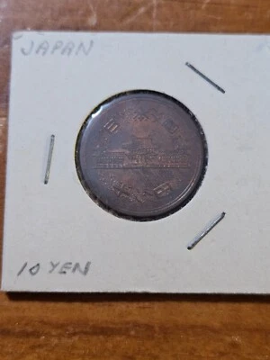 Good Condition JAPANESE (1950's?)  10 YEN Coin - Image 1 of 4