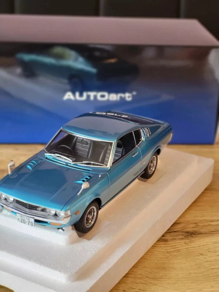 1/18 AUTOart 78767 TOYOTA CELICA LIFTBACK 2000GT (RA25) 1973 - Immagine 1 di 4