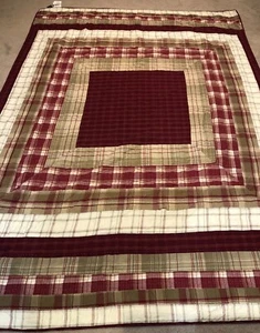 Nautica Patchwork Plaid Quilt Reversable Red Cream White Full XL Twin Bedspread - Picture 1 of 9