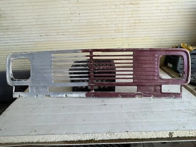 Parrilla para furgoneta Chevy G10 71-77 Foto 1 de 4