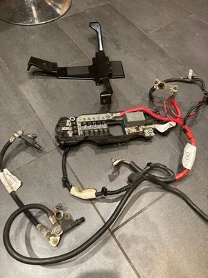 Mk7 Ford Transit Second 2nd Battery Wiring Look Fuse board Under Seat Genuine OE - Image 1 of 4