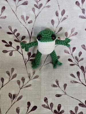 1 Crochet Mini WIRED Frog Handmade Frog Jointed Mini Frog Froggy WIRED Frog Only - Image 1 of 4