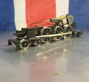 Hornby 00 Battle Of Britain Class Locomotive Motorised chassis! VGC!! - Picture 1 of 7
