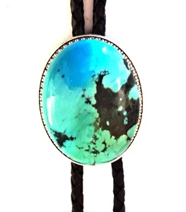 Wunderschöne natürliche Bambus Berg Türkis Bolokrawatte an Echtleder Bolokordel - Bild 1 von 3