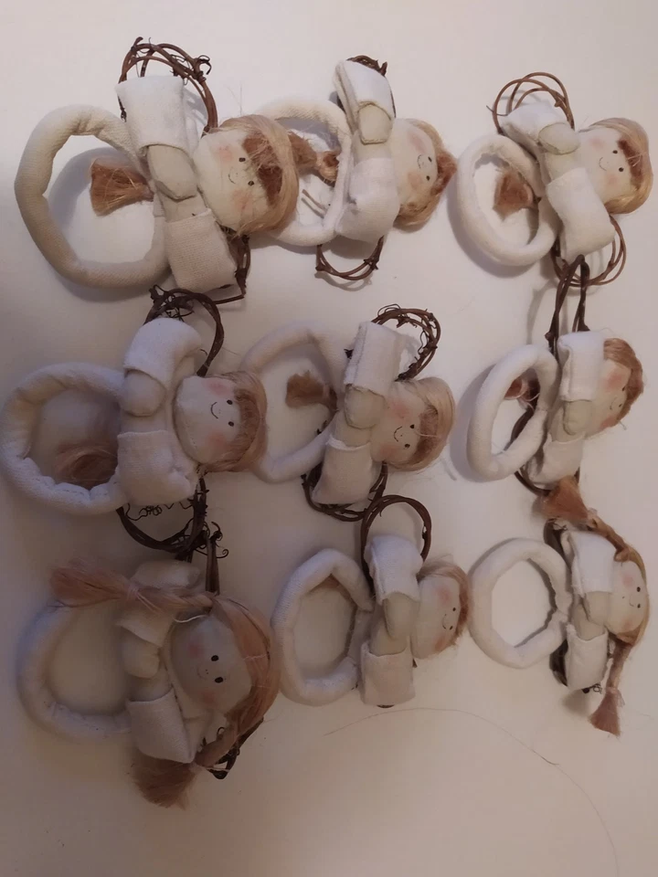 8 Angeli Porta Tovaglioli in tessuto color panna  nuovi - Immagine 1 di 4