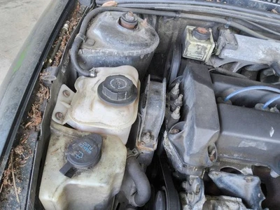 Coolant Reservoir Fits 92-02 SATURN S SERIES 646791 - Изображение 1 из 4