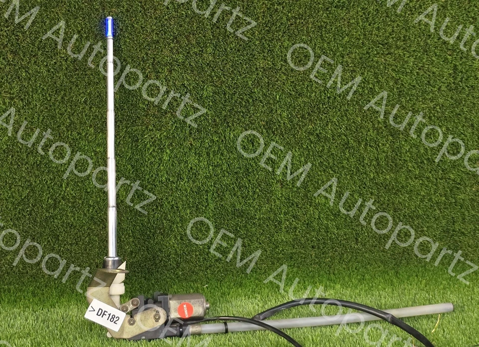 Lexus LS430 2001-2006 Genuine Parking Pole Antenna with Light : Fits Toyota - Image 1 of 4