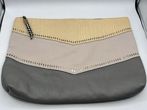 Kempton & Co Washed Yellow Chevron Clutch Purse Handbag W/ Cow Horn Zipper Pull - Picture 1 of 24