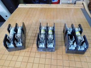 Ferraz Shawmut 30322 30 Amp 600 Volt CC Fuse 2 Pole (3 each 1 price) - Picture 1 of 3