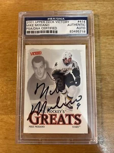 2001-02 Upper Deck Victory MHG #414 Mike Modano Gordie Howe Slabbed PSA/DNA Auto - Picture 1 of 2