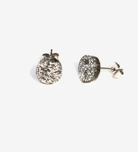 Round Ear Studs Earrings Silver Glitter Acrylic 316L Surgical Steel Posts Gift - Picture 1 of 2