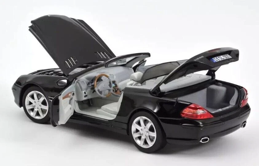 Mercedes-Benz SL-CLASS SL500 1:18 Modelbau - Schwarz (183840)