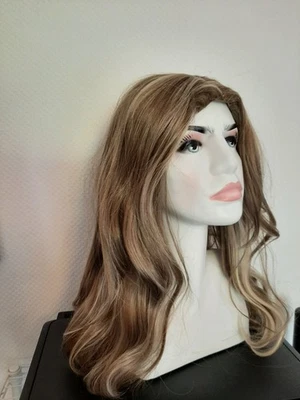 Perückenkopf weiblich - Bild 1 von 3