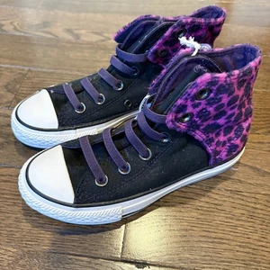 Zapatos Converse All Star High Top para niños púrpura estampado de leopardo sin cordones talla 13 - Imagen 1 de 10
