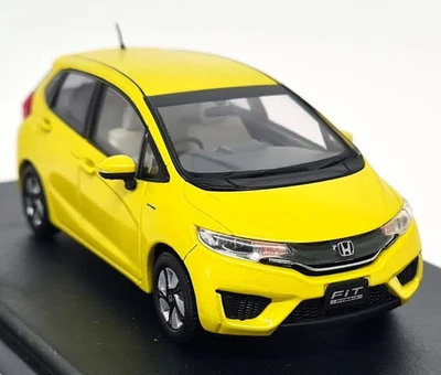 Ebbro 1/43 - Honda Fit Hybrid Attract Amarillo Perla Diecast Modelo de coche a escala Foto 1 de 4