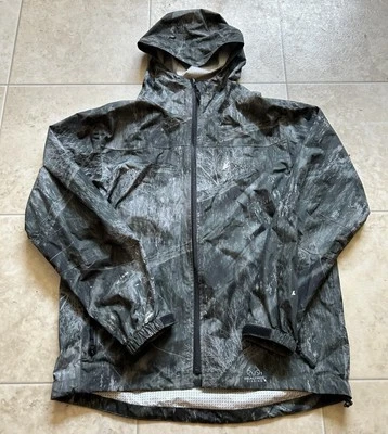 Frogg Toggs Real Tree Fishing Jacket Hooded Camo Size Small Waterproof - Image 1 of 4