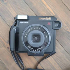 Fujifilm FOTORAMA 91AE Instant Camera Body Hobby photo collection - Picture 1 of 7